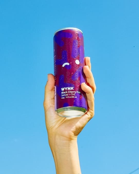 WYNK Seltzer Black Cherry Fizz Best Price